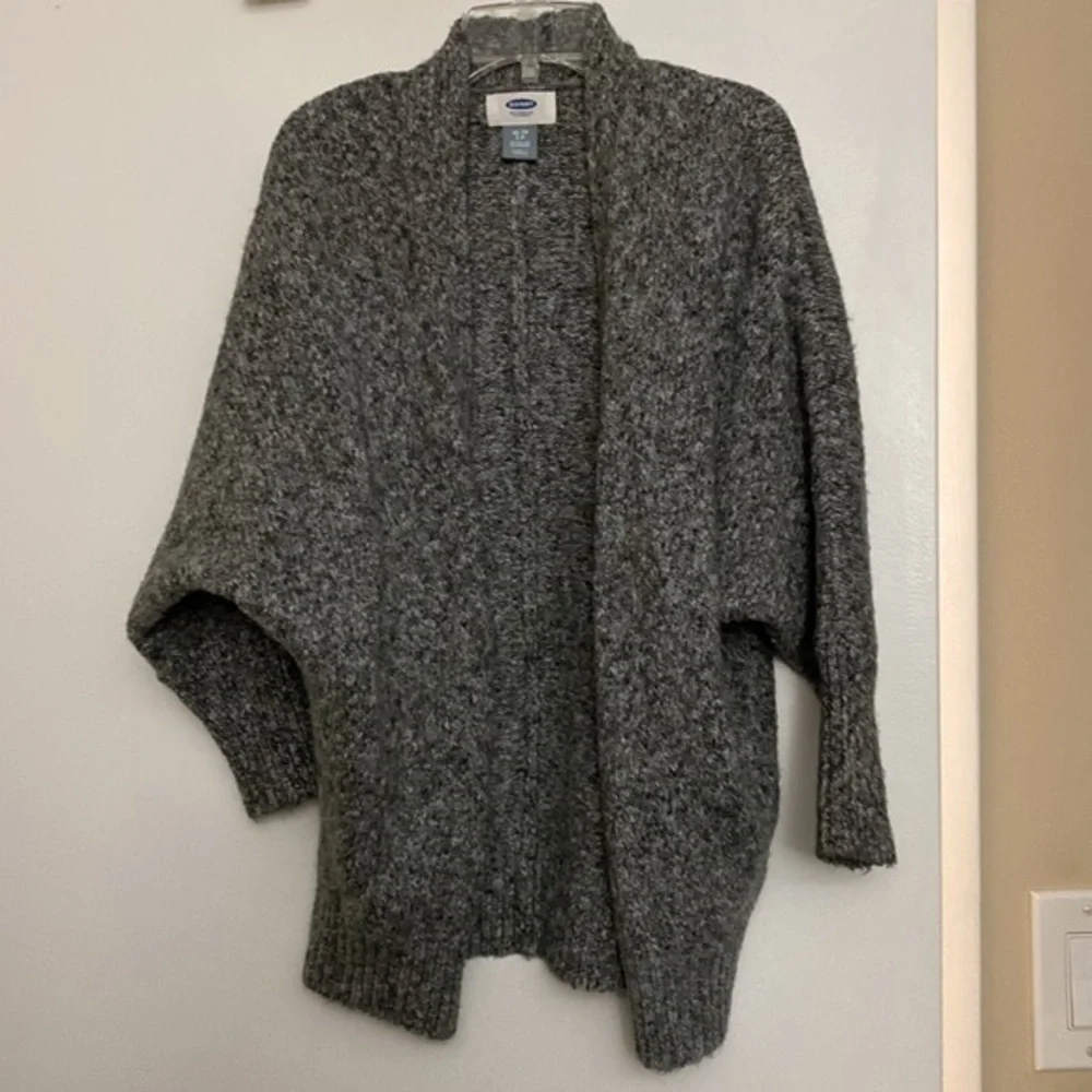 Old Navy Batwing Gray Cardigan Girls XS (5-6)